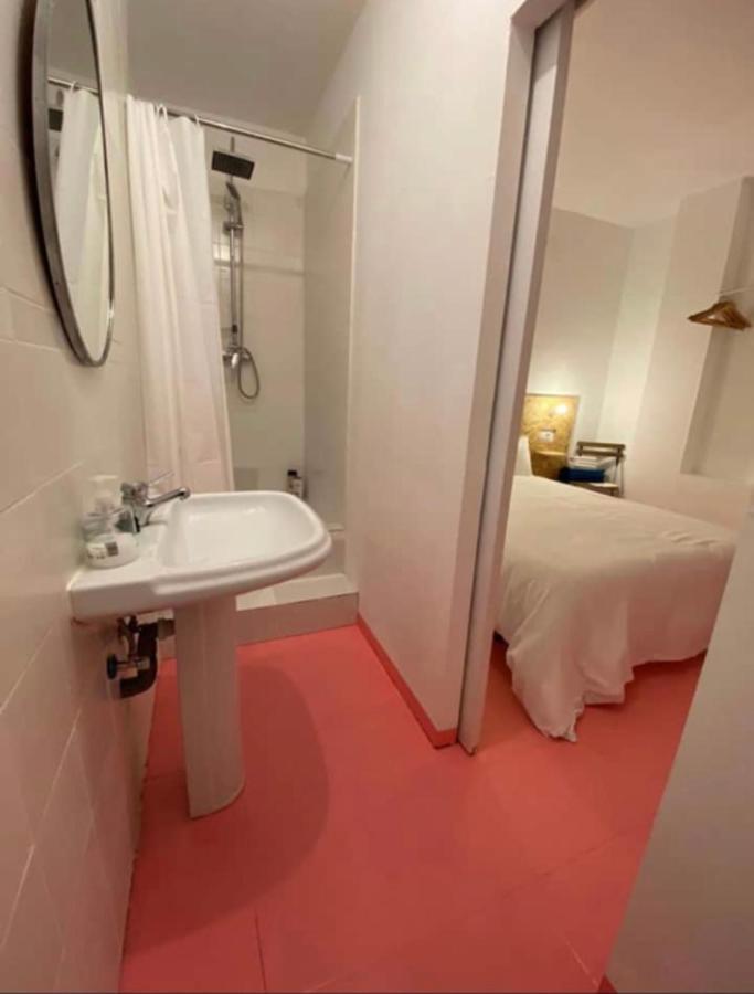 Habitacion Al Lado Gran Via, Malasana Madrid Kültér fotó